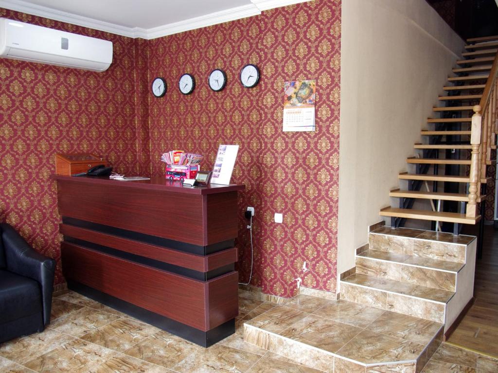 Hotel Shalimar room 1